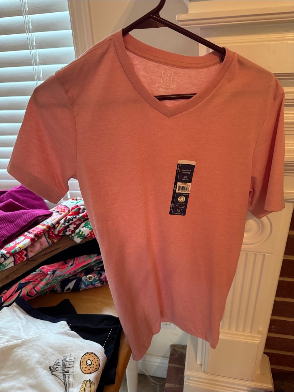 George Salmon Pink V‑Neck Short Sleeve Tee